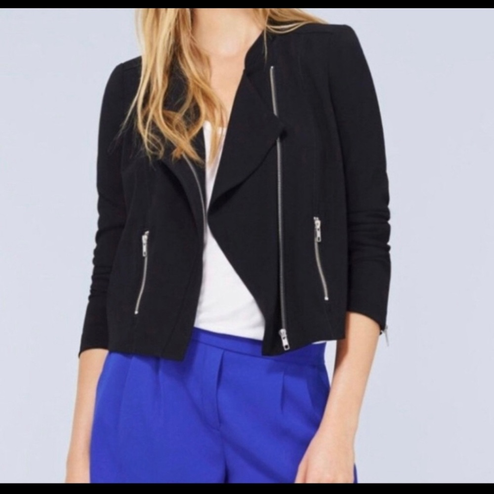 Aritzia Babaton drapey moto jacket